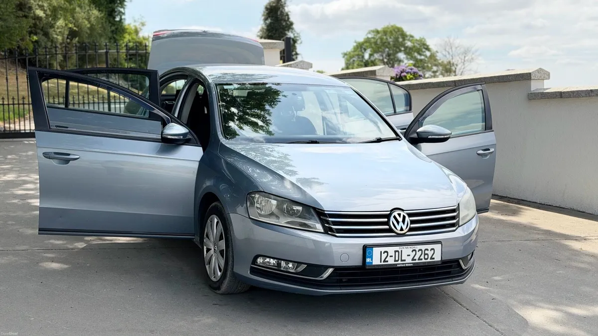 Volkswagen Passat 2500€ - Image 1