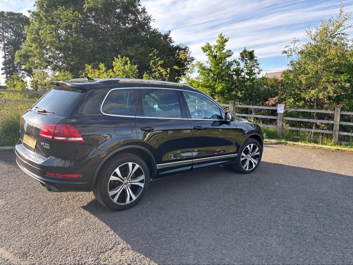Volkswagen Touareg 2014 - Image 1