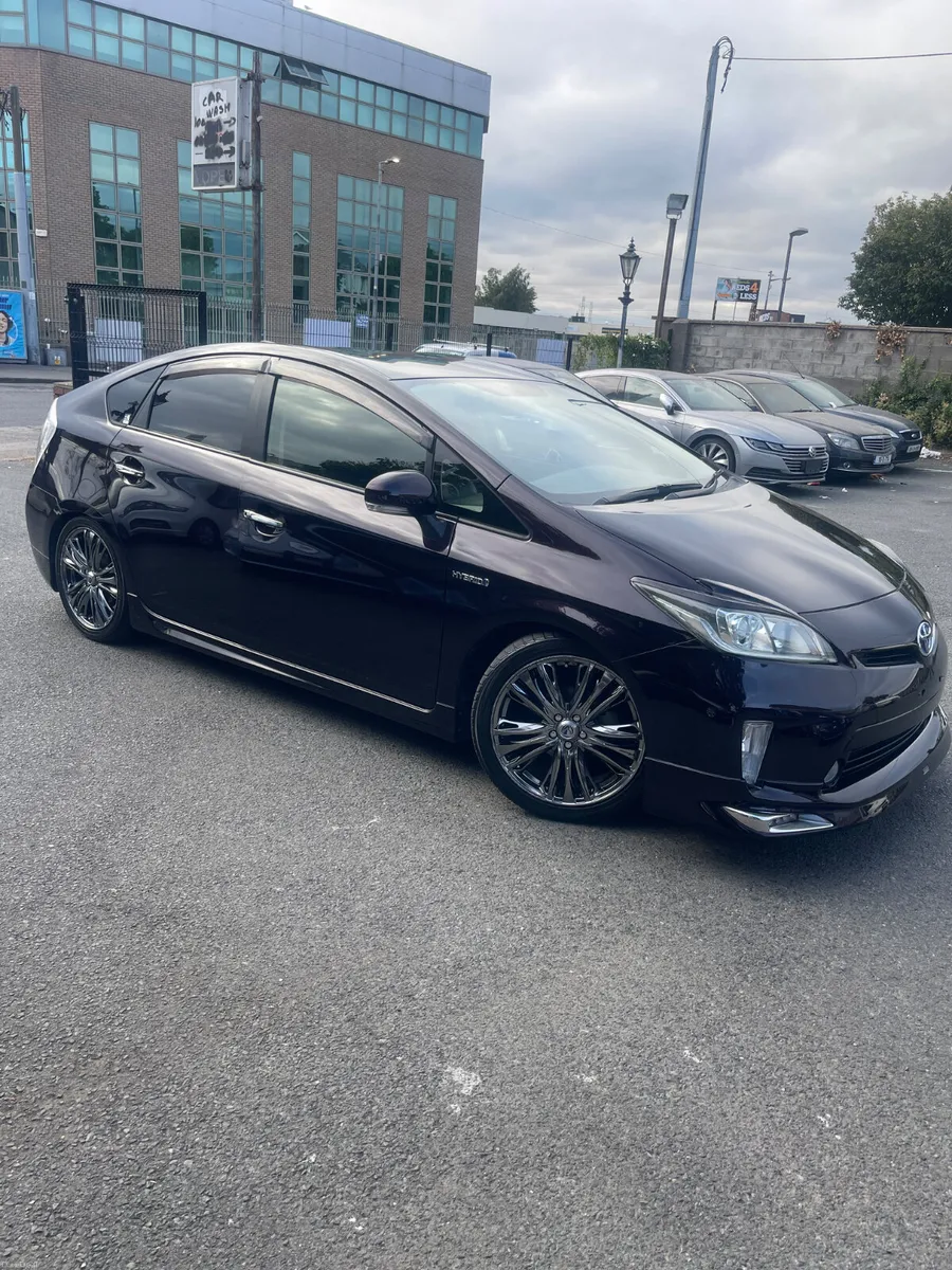 2013 Toyota Prius hybrid modellista body kit - Image 2