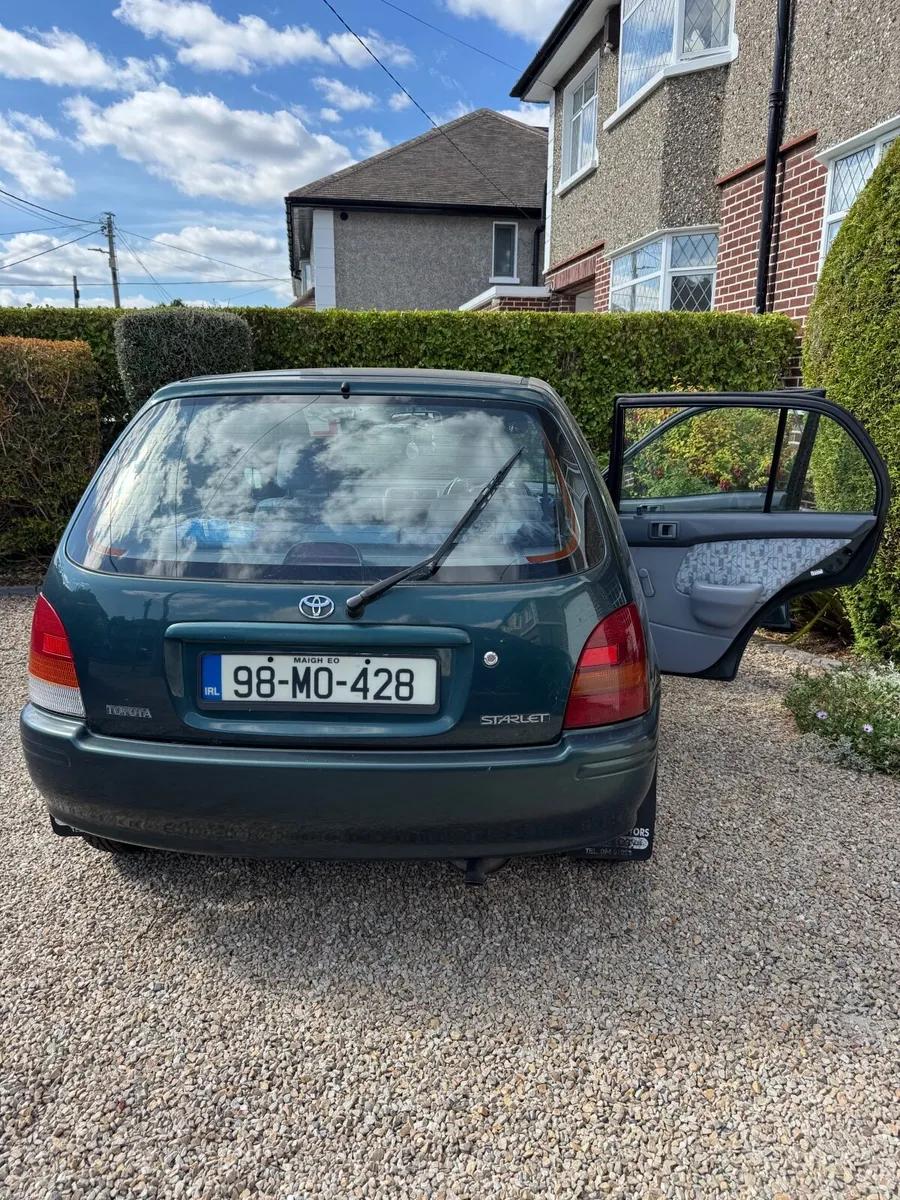 Toyota Starlet 1998 - Image 4