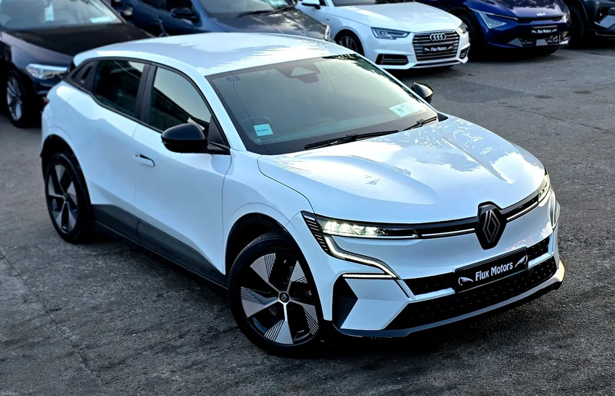 ⚡ 2023 Renault Mégane E-Tech Equilibre - Image 3