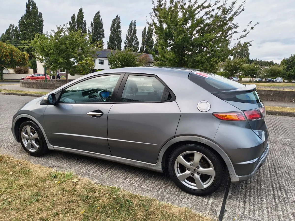 Honda Civic 2006. Automatic €2,800 ono - Image 5