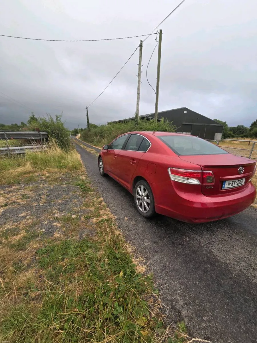 2011 Toyota avensis 2.0 d4d nct and tax - Image 4
