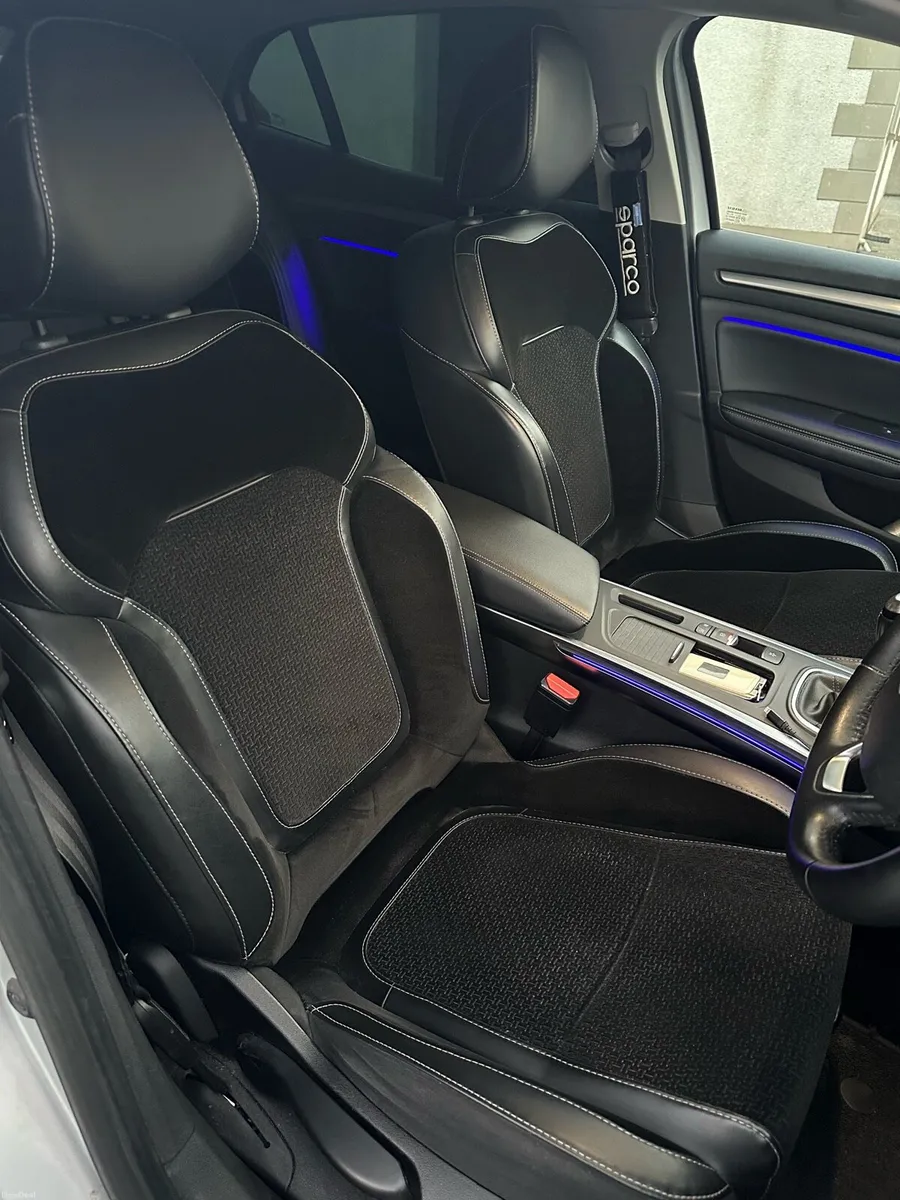 2017 Renault Megane 1.5 DCi Dynamique S - FSH - Image 3