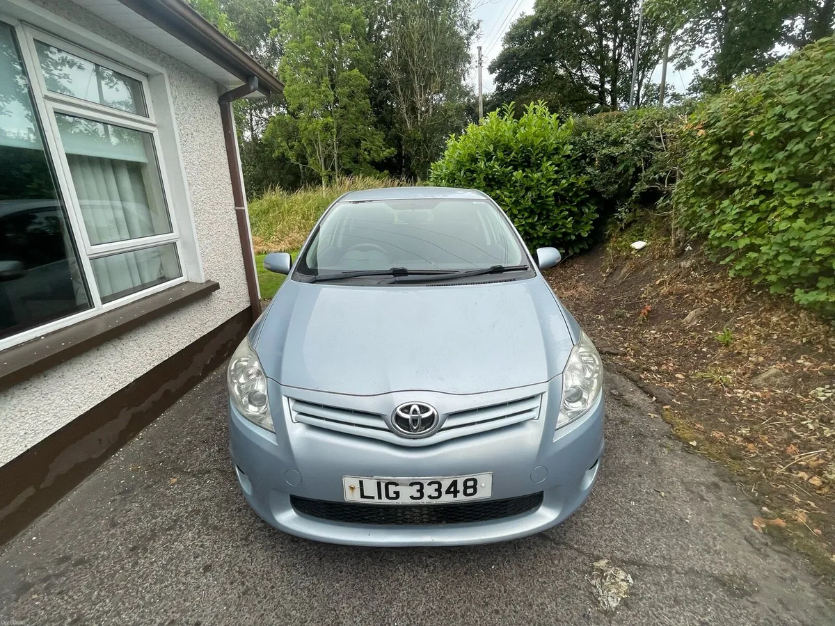 Car - Image 1