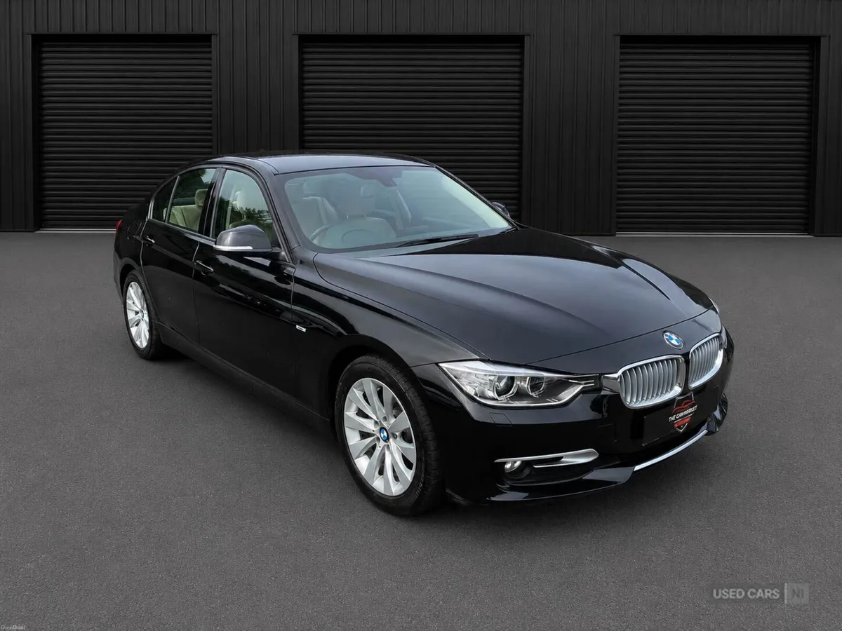 BMW 3-Series 2.0 320d Luxury Auto xDrive Euro 6 (s - Image 1