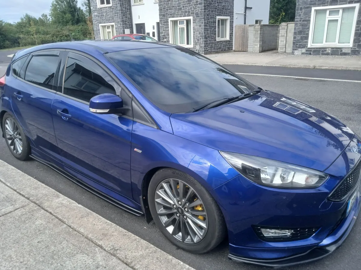 Ford Focus 2017 St line - Image 1