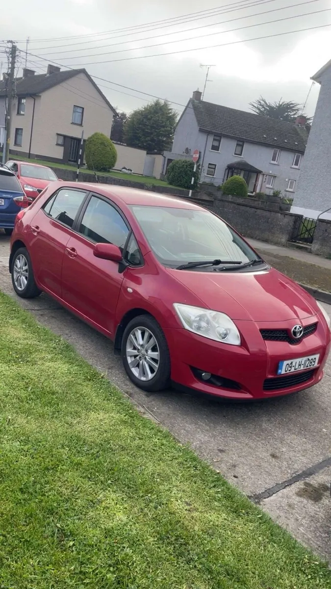 Toyota Auris - Image 1