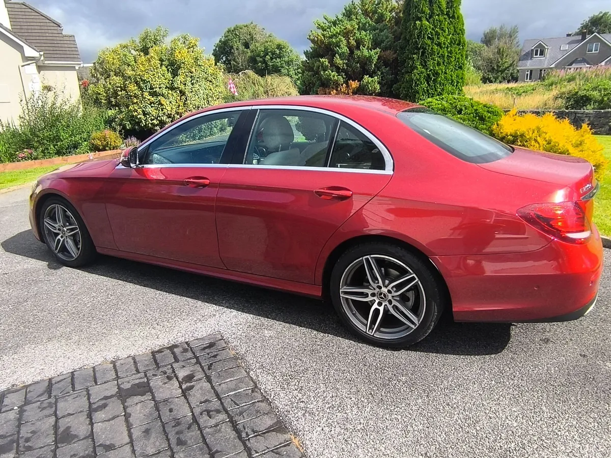 Mercedes-Benz E-Class 2019 - Image 4