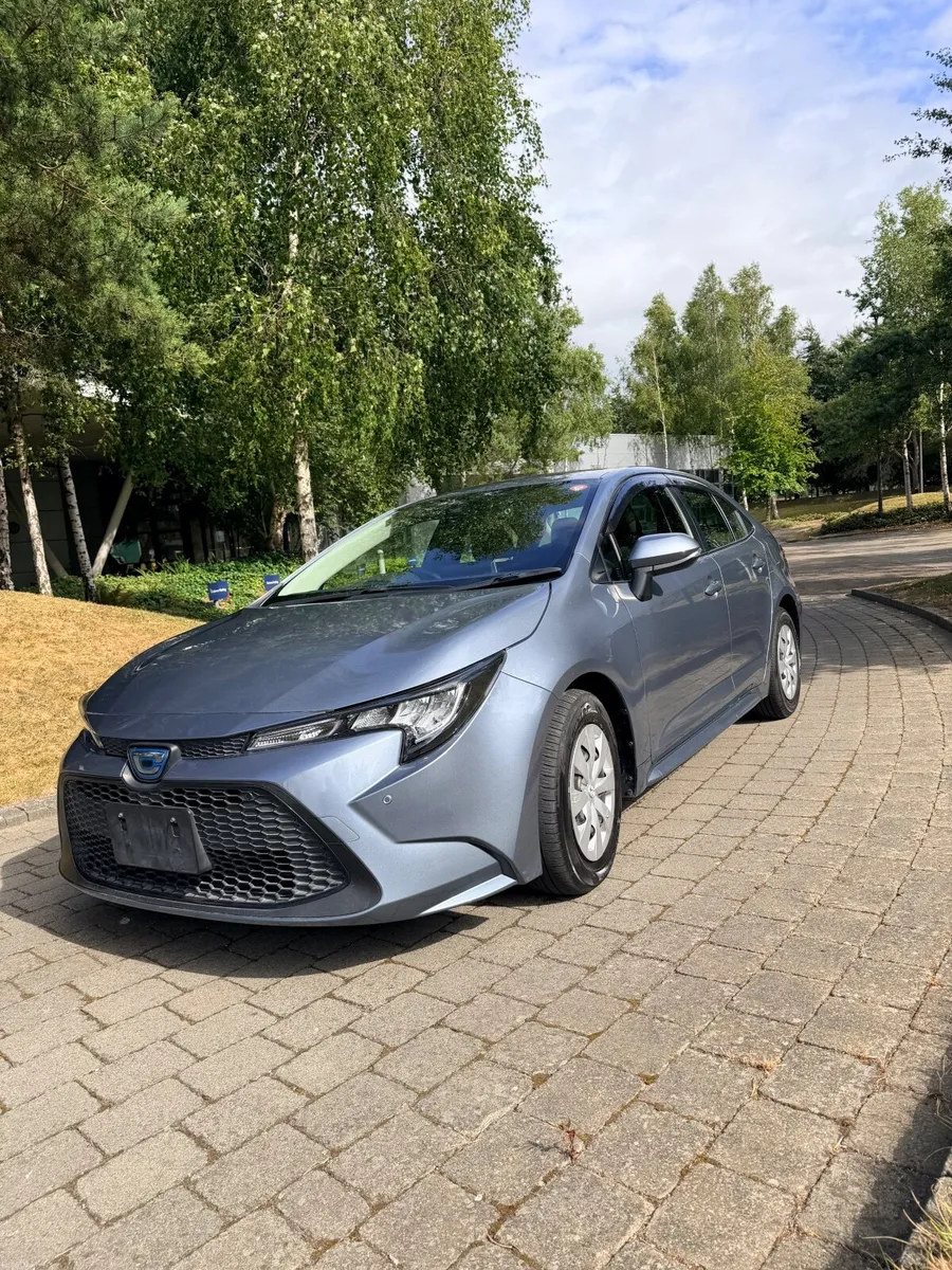 Toyota Corolla 2021 - Image 3