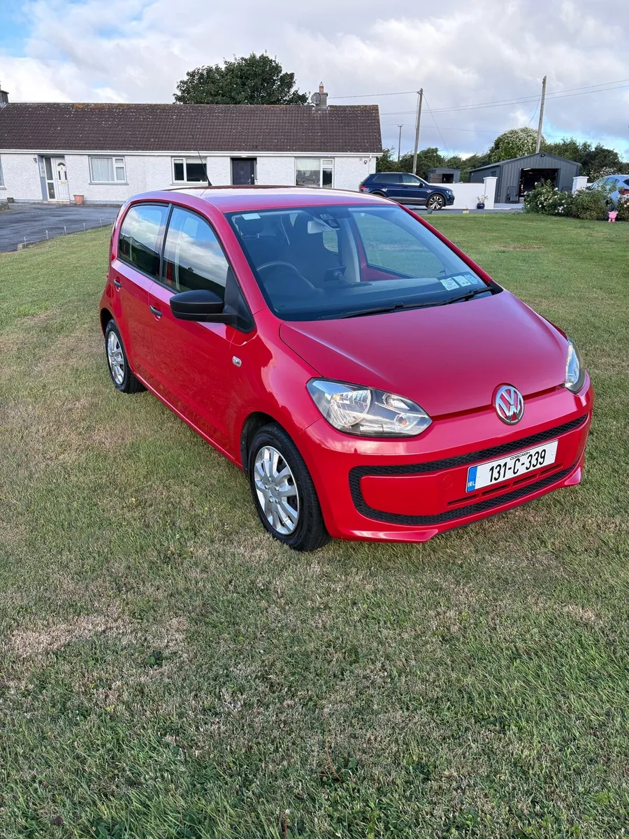 Volkswagen up - Image 2