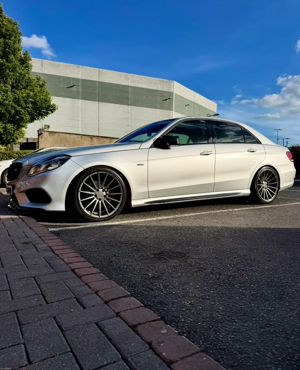 Mercedes Eclass Amg - Image 2