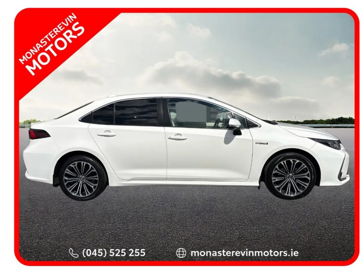 Toyota Corolla HYB LUNA SPORT 4DR AUTO HYBRID SA - Image 3