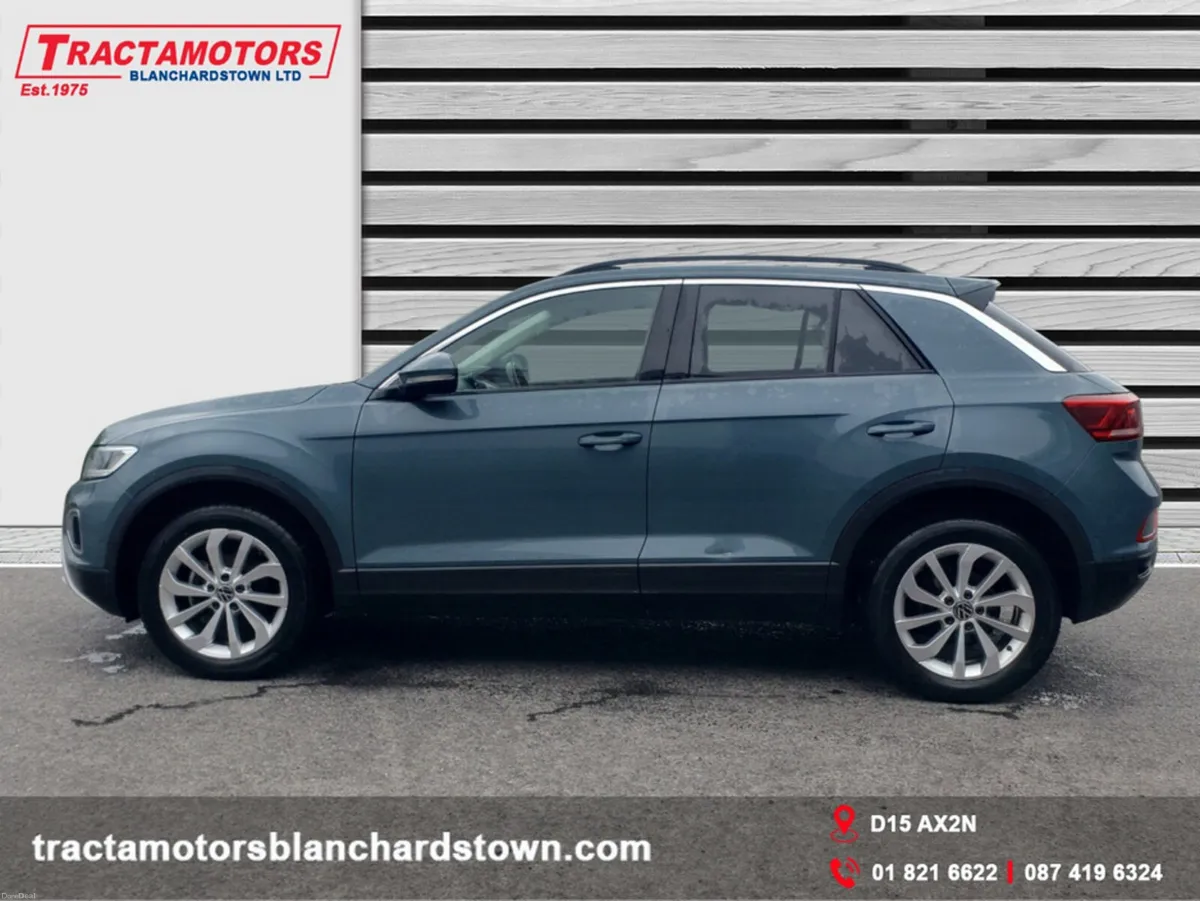 Volkswagen T-Roc LIF PLUS1.0TSI MANUAL 6SPEED FWD - Image 5