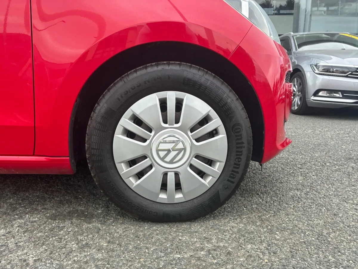Volkswagen up! 1.0L Petrol Auto - Image 5