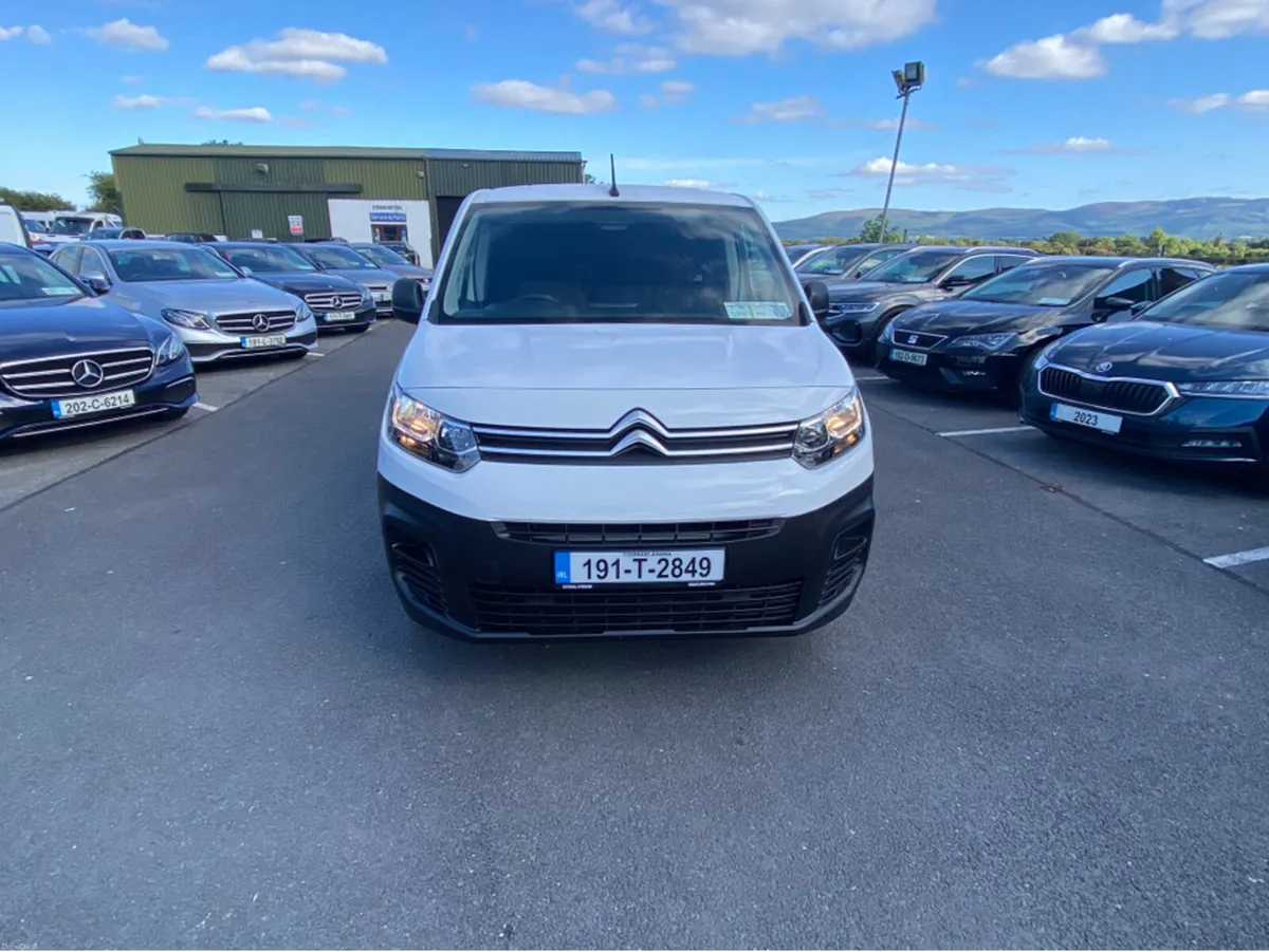 Citroen Berlingo LX BLUEHDI 75 650KG M 2DR - Image 2