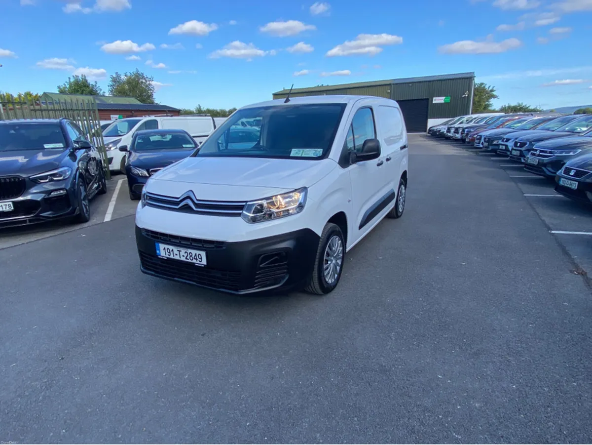 Citroen Berlingo LX BLUEHDI 75 650KG M 2DR - Image 3