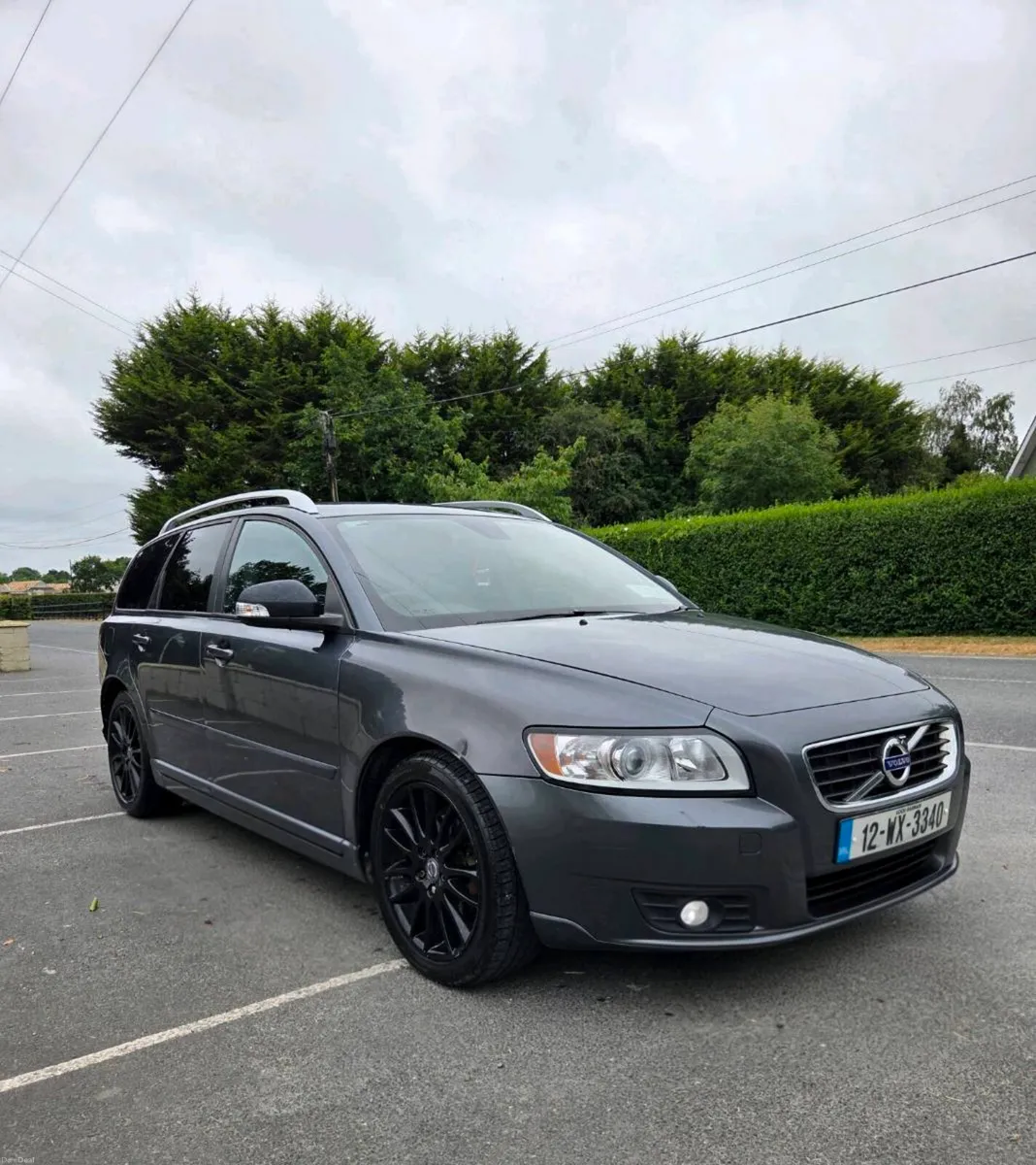 Volvo V50 1.6D - Image 1