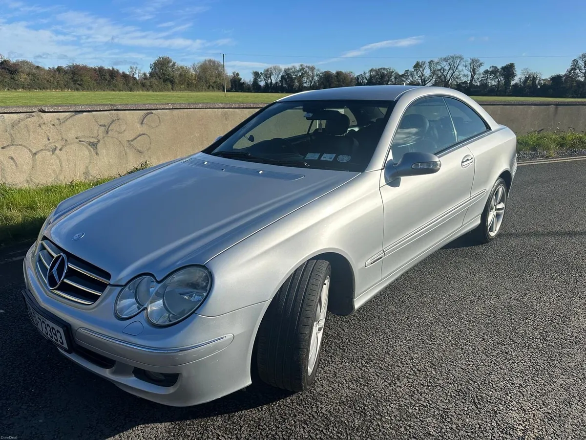 Mercedes Benz CLK220 CDI - Image 2