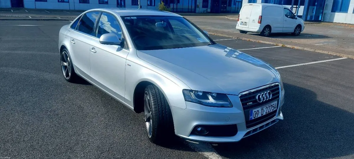 Audi A4 - Image 1