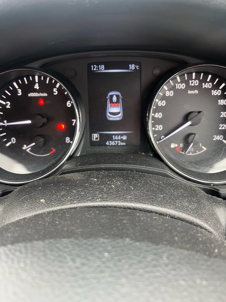 Nissan pulsar automatic low milage - Image 3