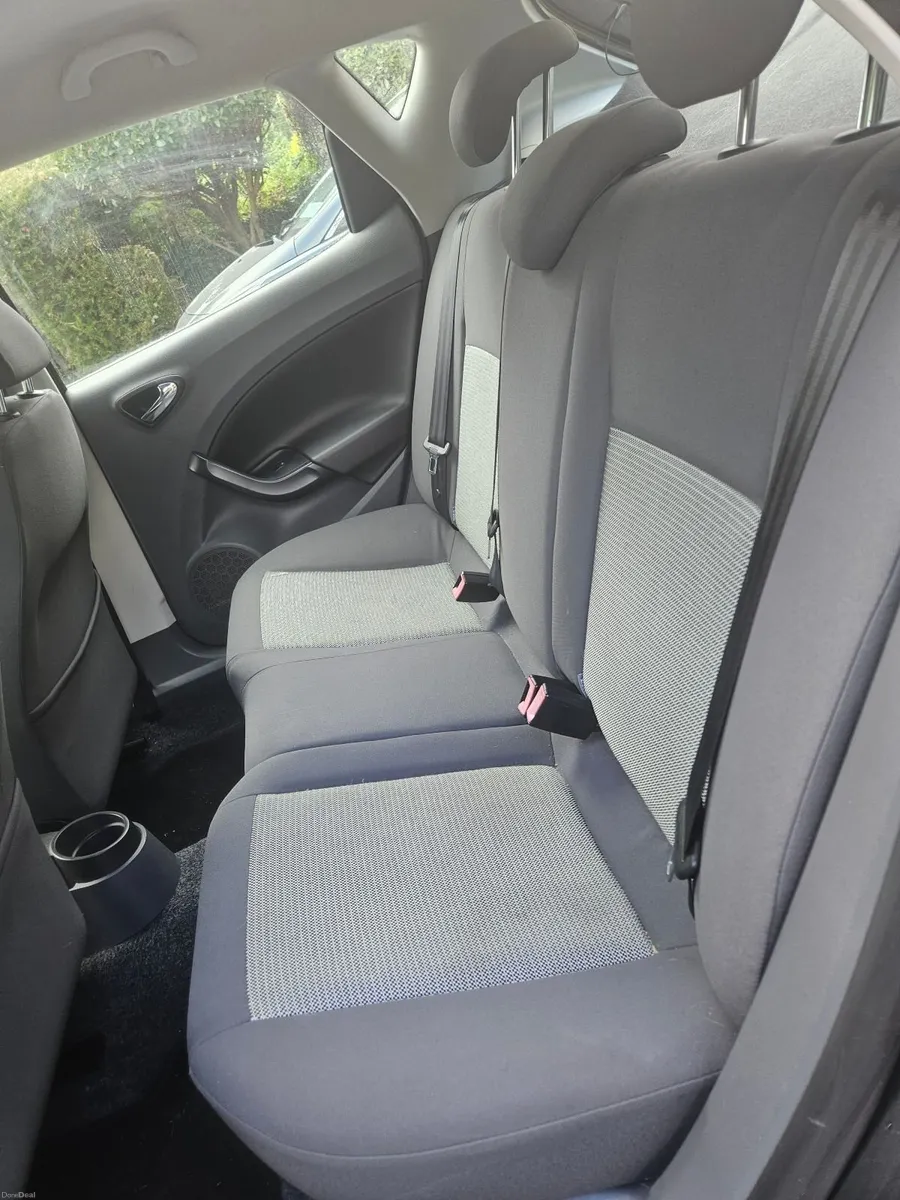 SEAT Ibiza 1.2L Hatchback - Very Low Milage - Image 6