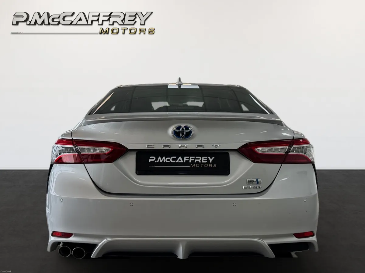 2021 Toyota Camry WS 2.5 Self Charging Hybrid Leat - Image 6