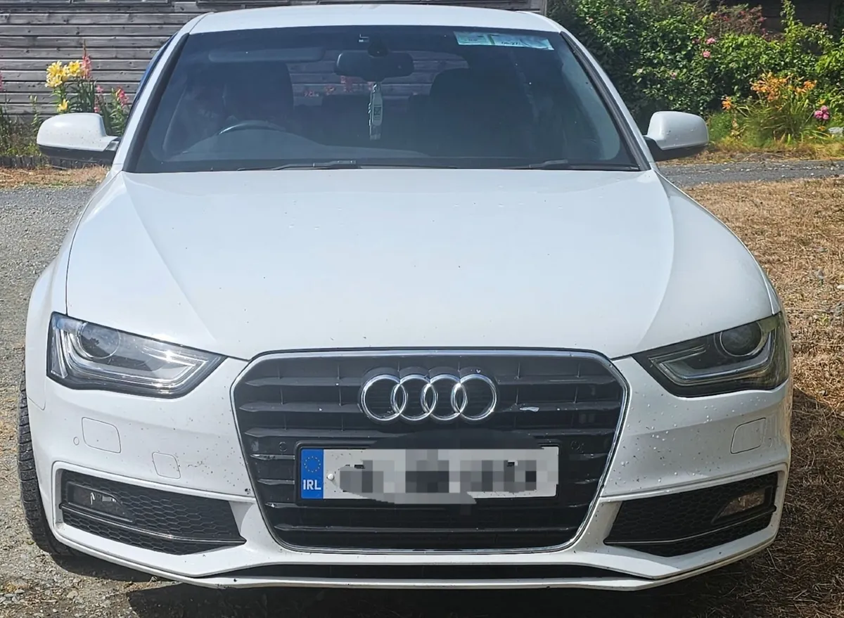 Audi A4 2015 - Image 3