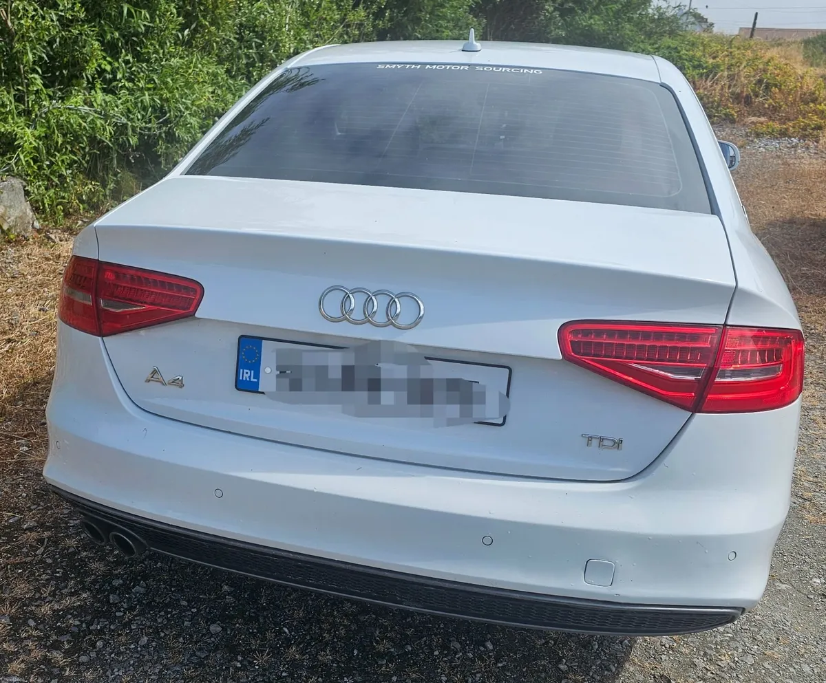 Audi A4 S Line 2015 - Image 4