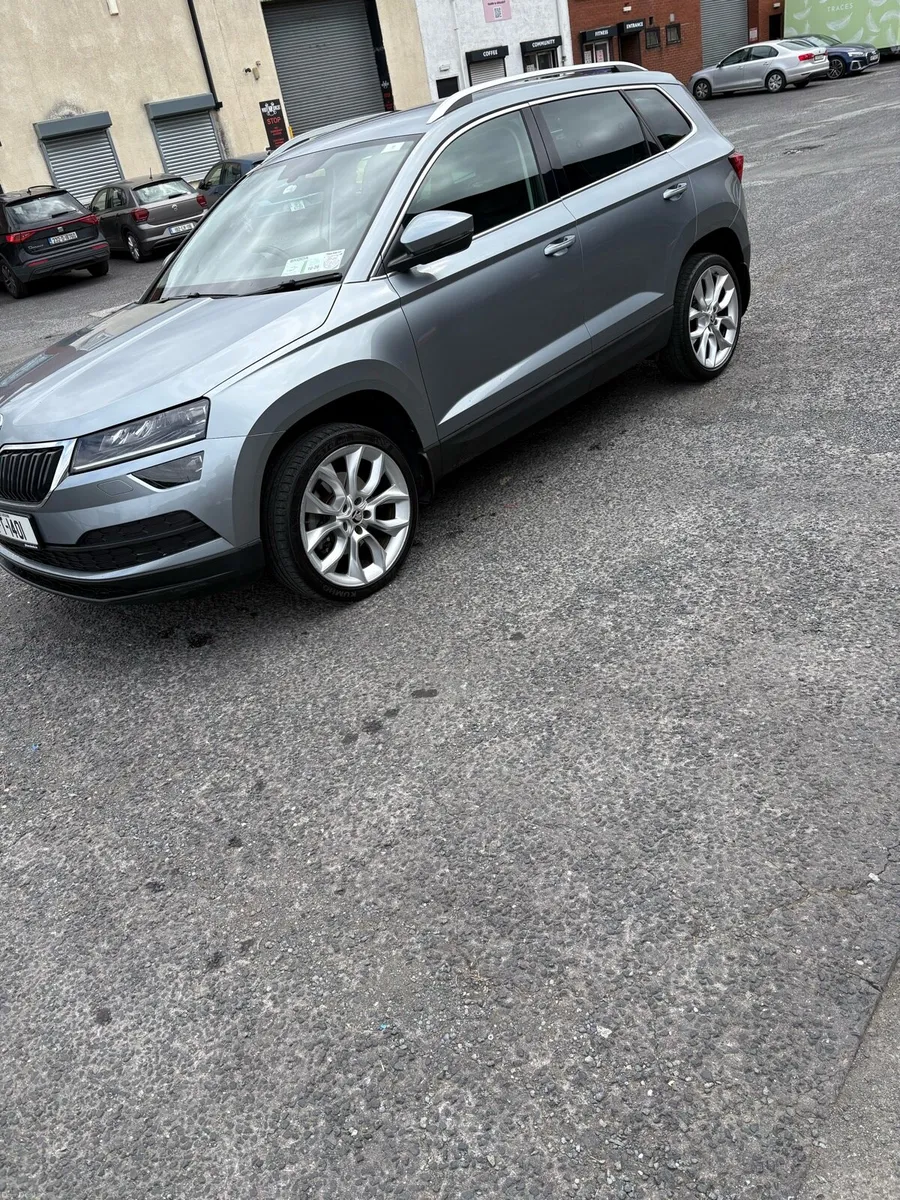 Skoda Karoq 211 - Image 4