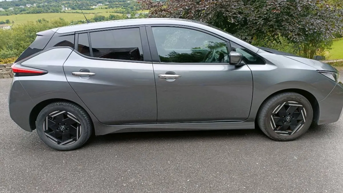 Nissan Leaf EV SV 40kw MY22 - Image 2