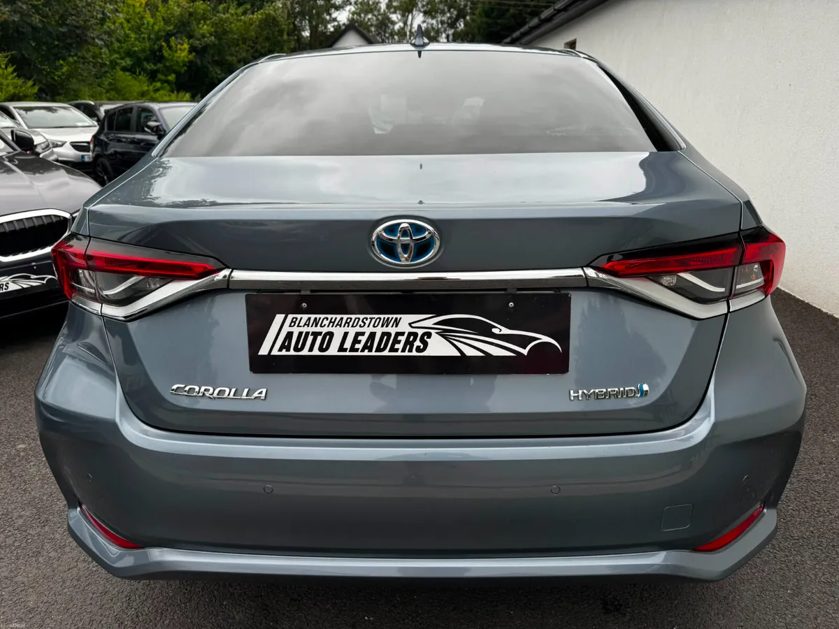 (202) TOYOTA COROLLA 1.8 HEV LUNA SPORT 126BHP NAV - Image 6