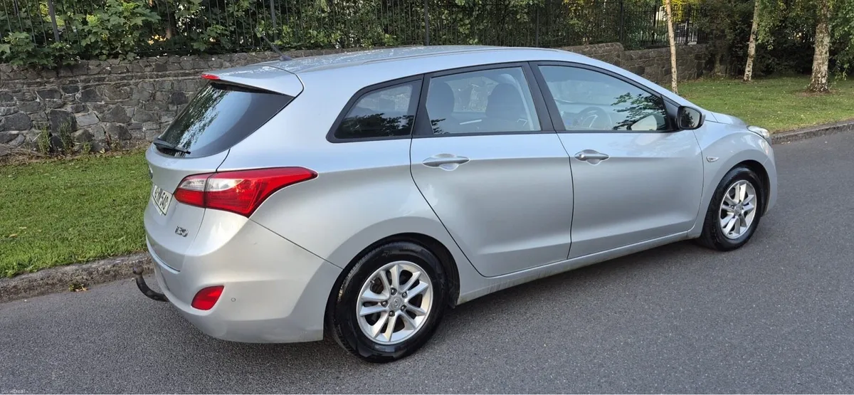 Hyundai i30 1.6 Diesel NCT and Taxed - Image 3