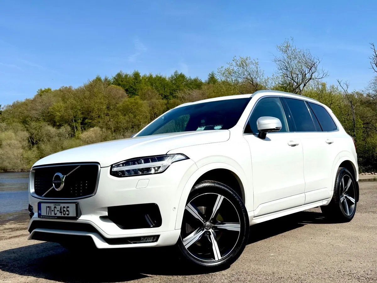 2017 Volvo XC90 D4 FWD R-Design GT * High Spec* - Image 5