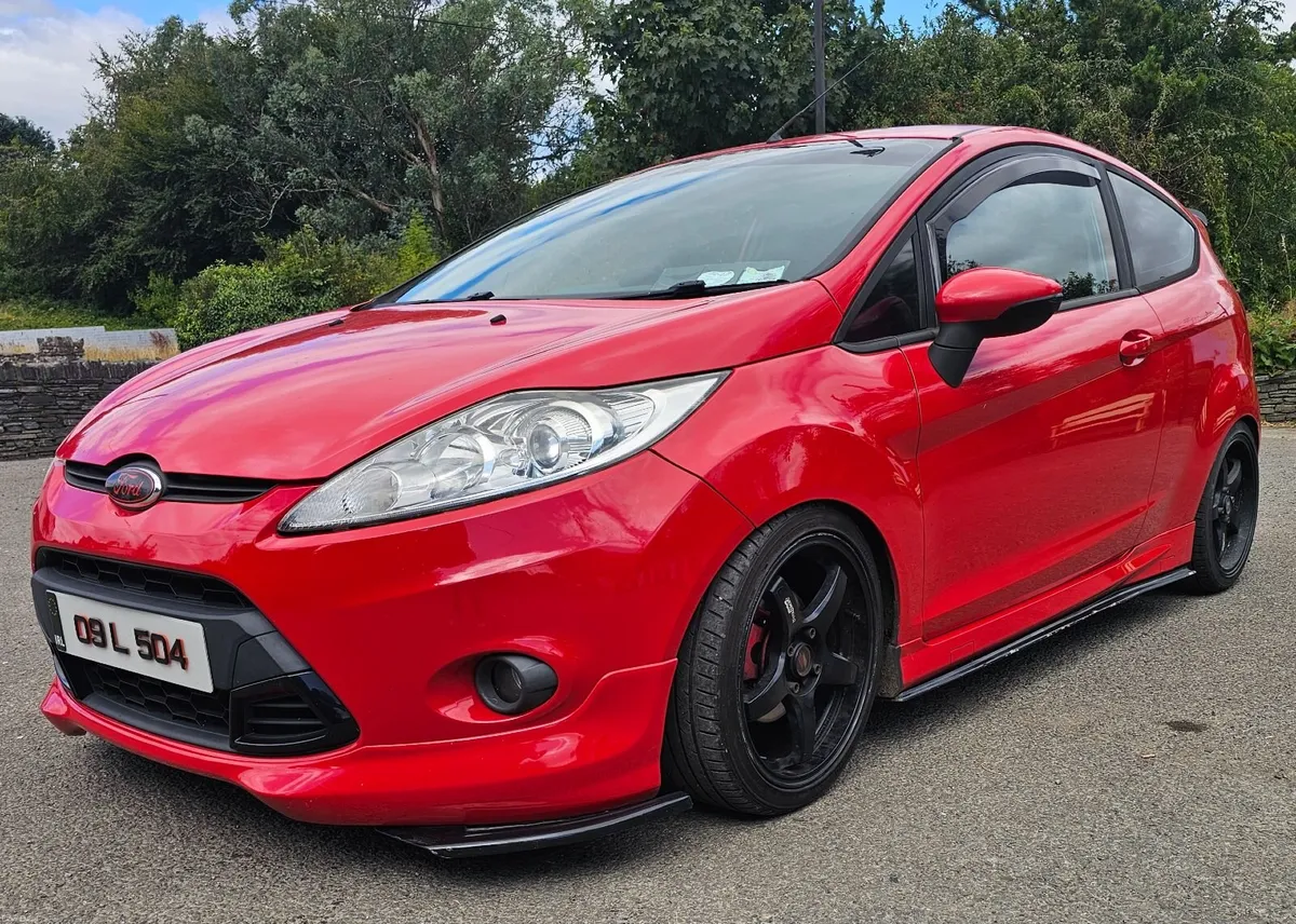 2009 Ford Fiesta Zetec-S 1.6 Ti-VCT (120PS) – Red - Image 2