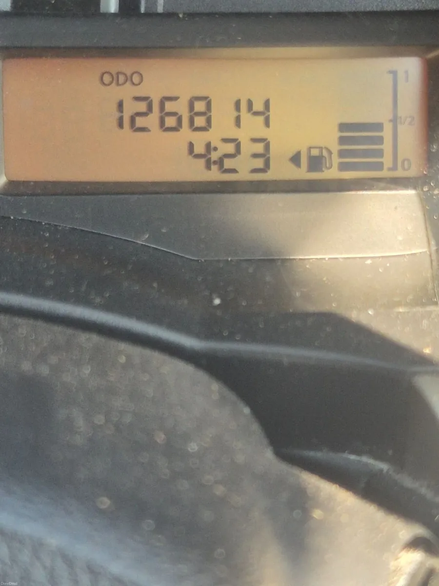 Nissan Micra 2012 - Image 5