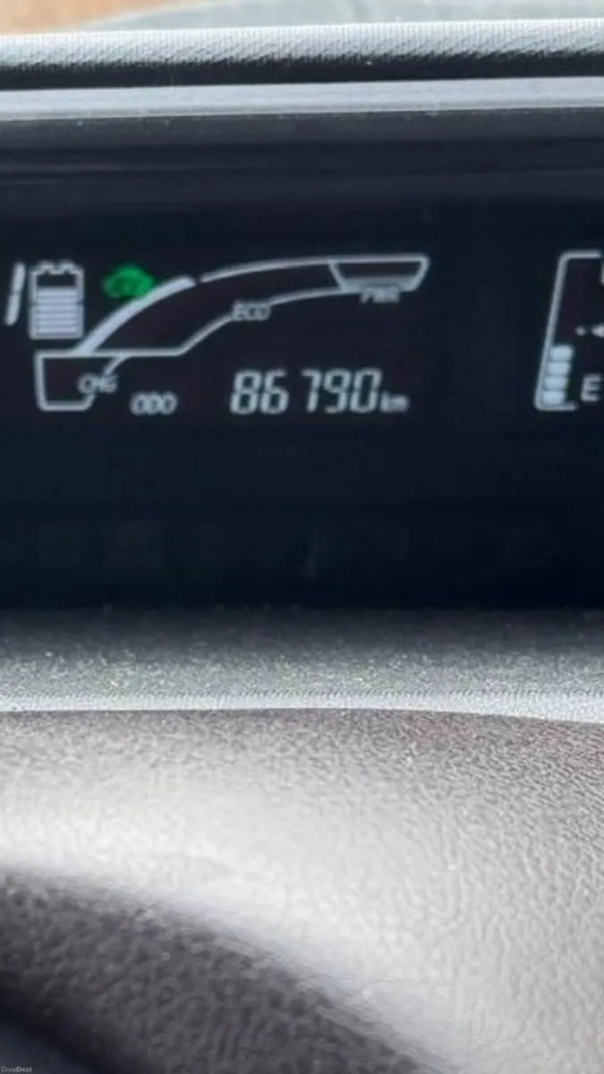 Toyota Aqua 2015 - Image 6