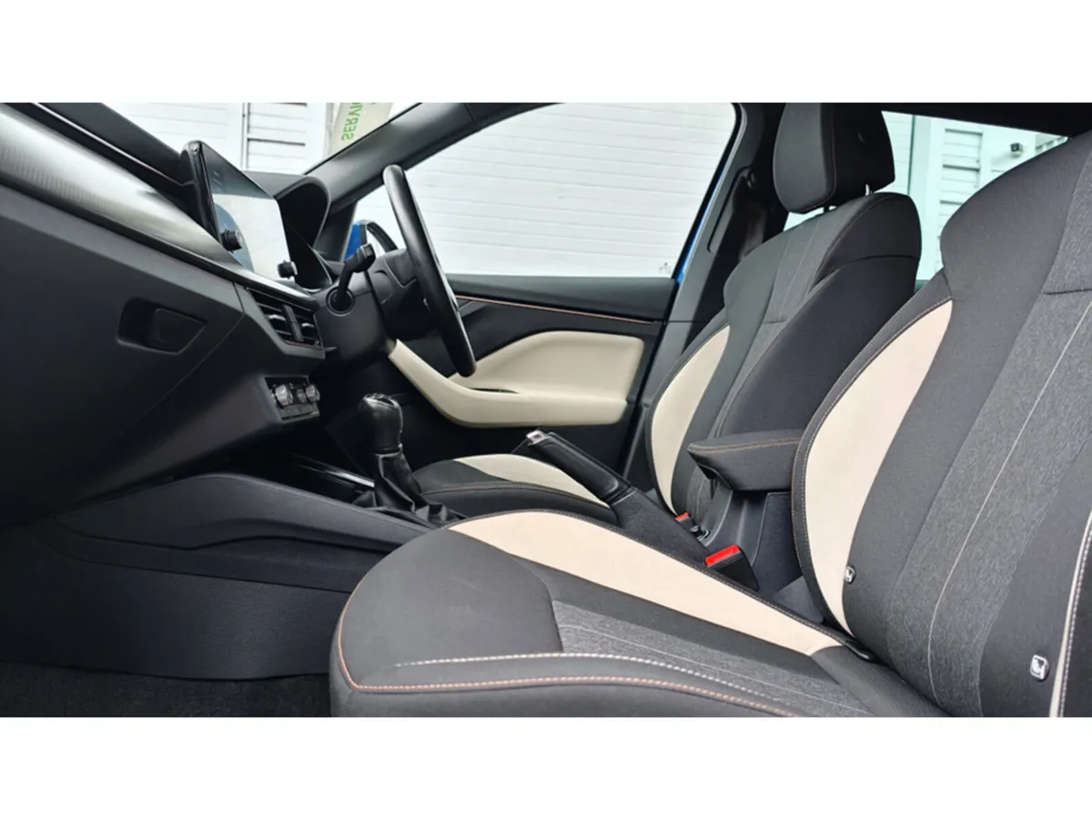 Skoda Kamiq STYLE 1.0tsi 110HP 5DR - RACE BLUE - Image 5