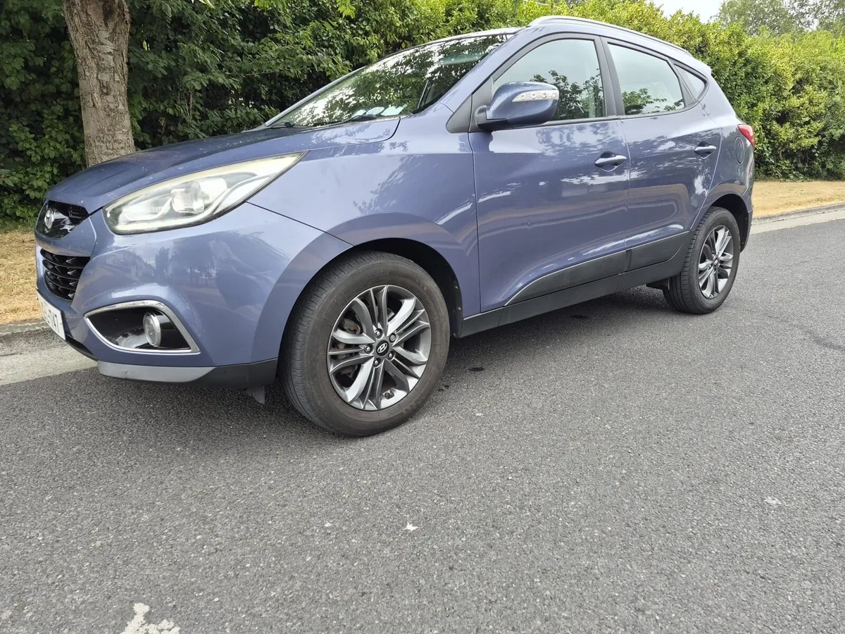 Hyundai ix35 NCT 2027 2 Keys Serviced €3999 - Image 1