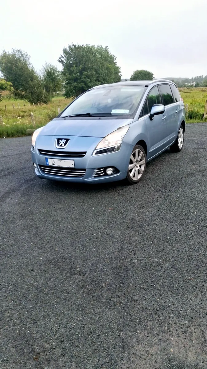 PEUGEOT 1.6 2012 AUTOMATIC - Image 1