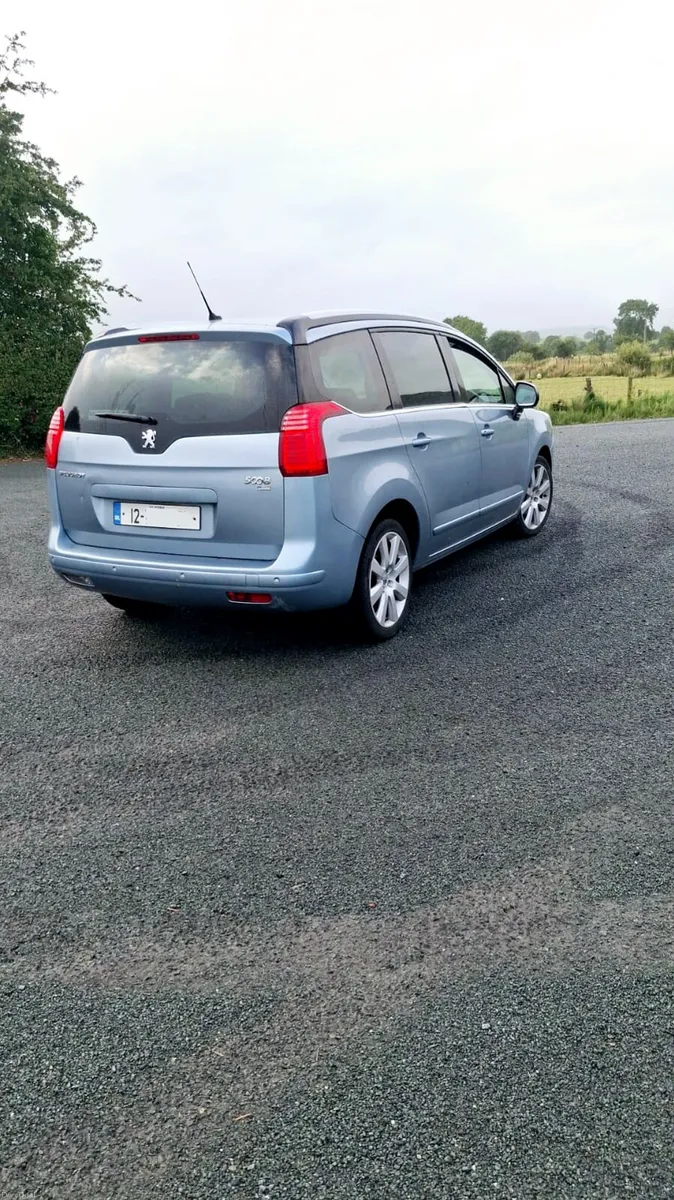 PEUGEOT 1.6 2012 AUTOMATIC - Image 4