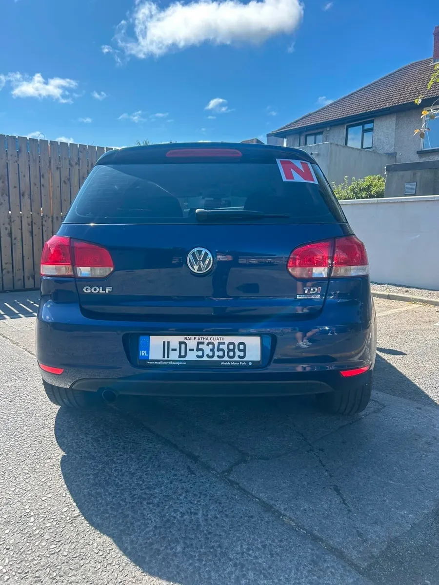 Volkswagen Golf 2011 - Image 3