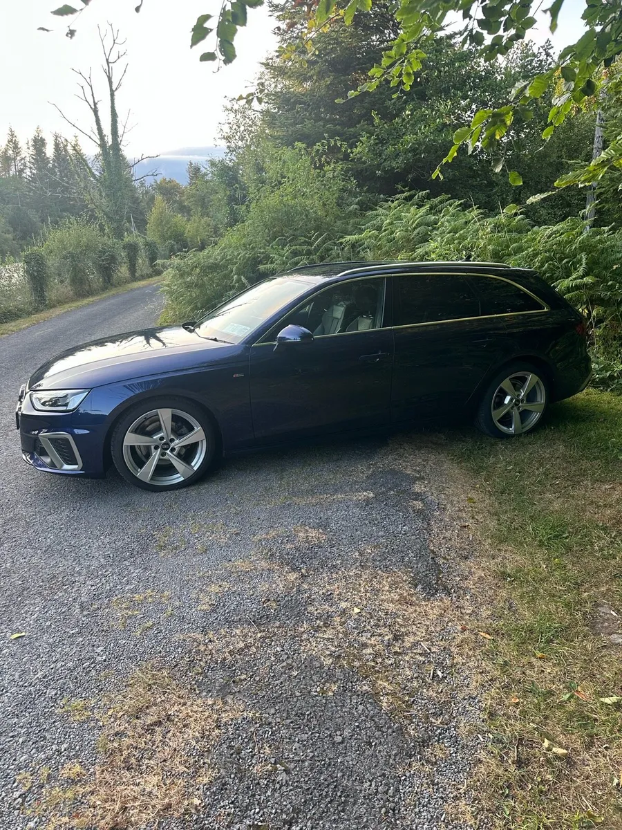 2022 Audi A4 Avant Estate 54,000kmAutomatic S-line - Image 3