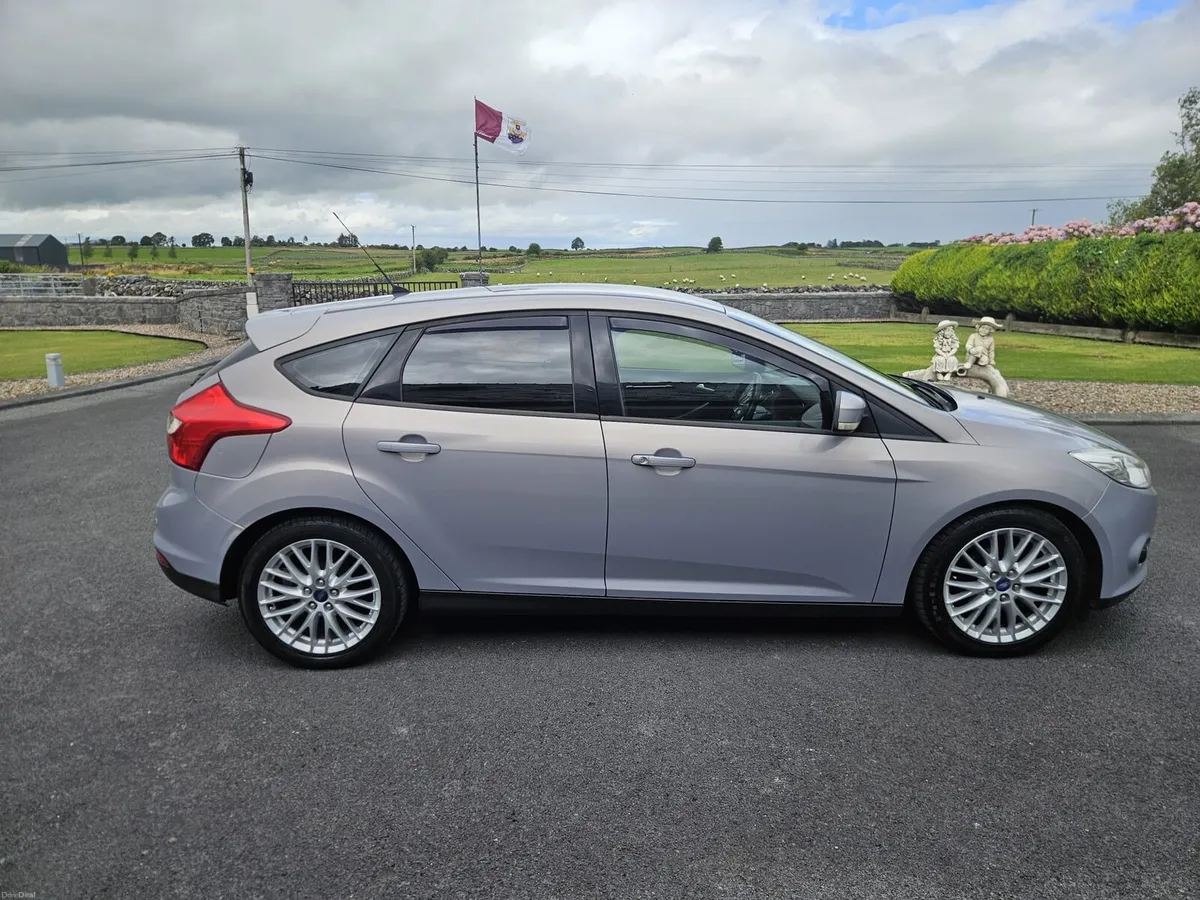 2014 Ford Focus  May swap for small van - Image 5
