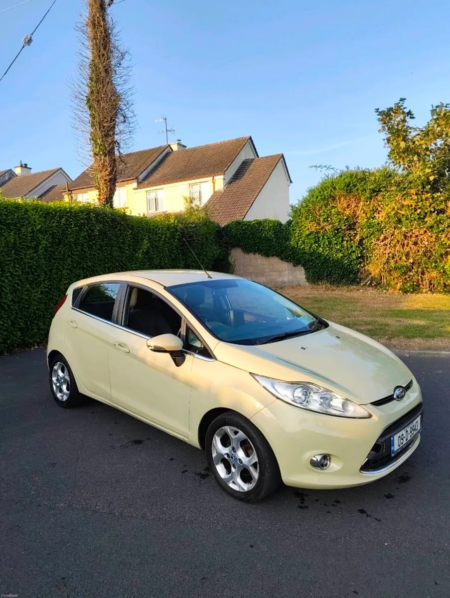 2009 Ford fiesta titanium - Image 4