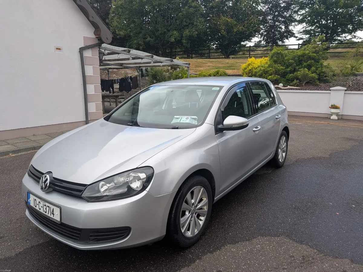 Volkswagen golf - Image 1