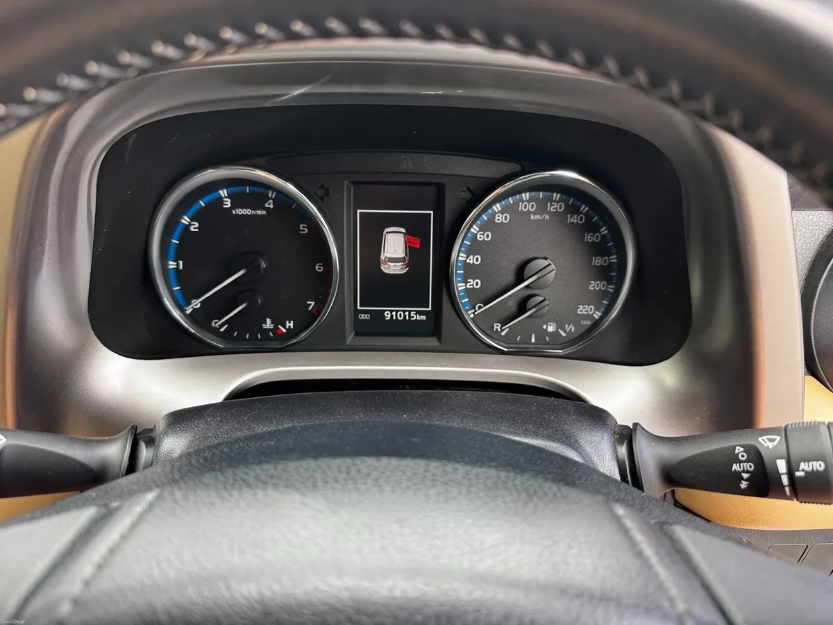 Toyota RAV4 Sol, 2016, Excellent condition - Image 6