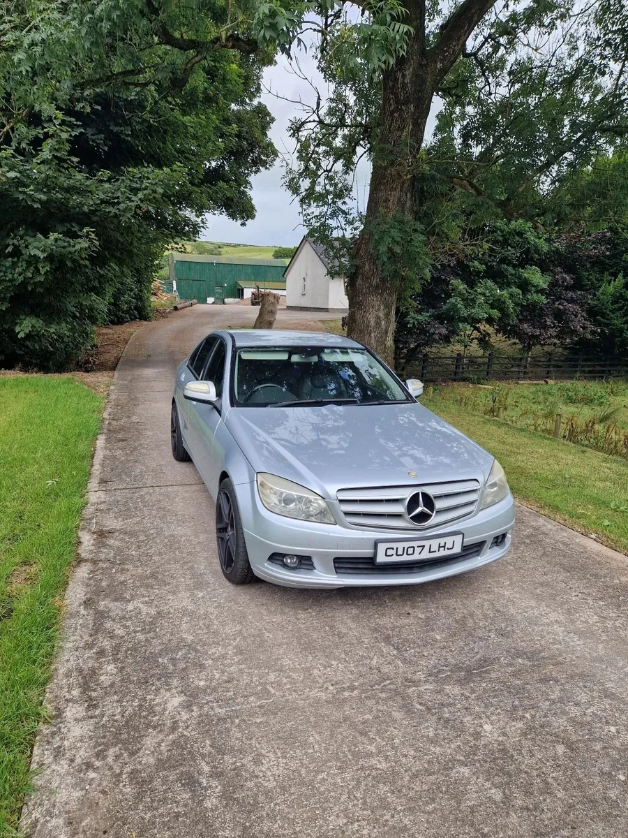 Mercedes-Benz C-Class 2007 - Image 1