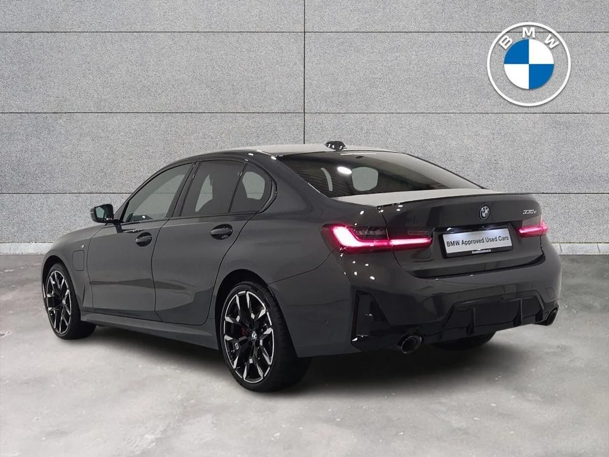 BMW 3-Series 330e M Sport Saloon - Image 3
