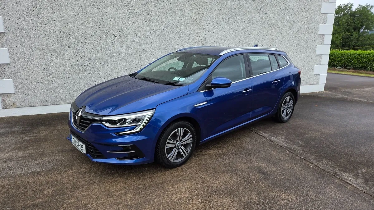 212 Renault Megane Iconic Phev Plug in Hybrid - Image 1